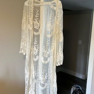 Lace kimono